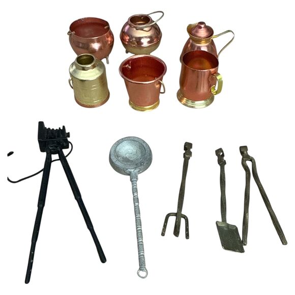 Vintage Dollhouse Mini Farm Tools & Copper Pots Lot – 2–7" – Rustic Decor - Picture 4 of 10